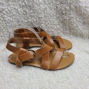 UO Urban Outfitters Maddie Leather‎ Sandals sz 7